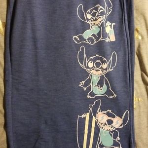 NWT Cropped Disney Stitch sleep pants